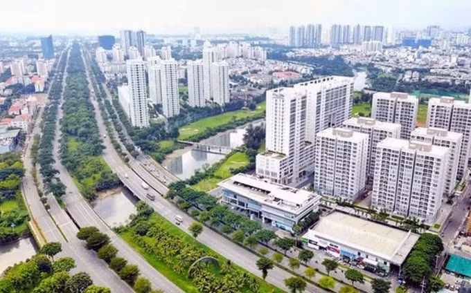 Ngoài sự phát triển trong cơ sở hạ tầng, điều tạo nên sức hút của khu vực phía Tây phải kể đến là chất lượng của các dự án nhà ở và thương mại, tiêu chí này càng ngày được các nhà đầu tư đặc biệt quan tâm đến.