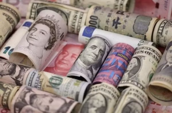 Đồng USD tăng giá trong phiên cuối tuần