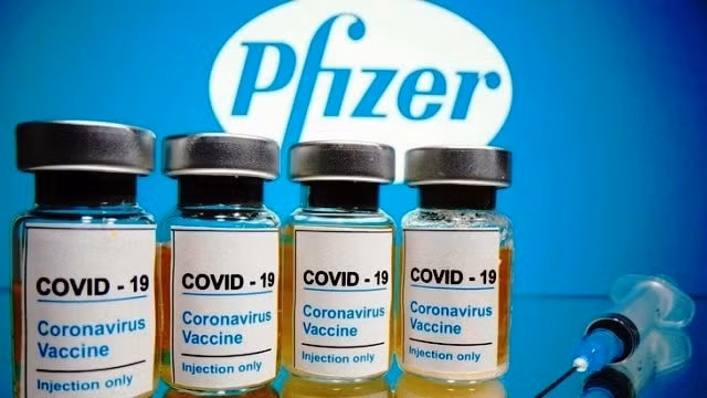Vắc xin Comirnaty của Pfizer/BioNTech được Bộ Y tế cấp phép ở Việt Nam (ảnh nguồn internet).