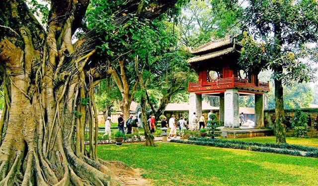 ha noi day manh phat trien cac san pham du lich dem hinh 1