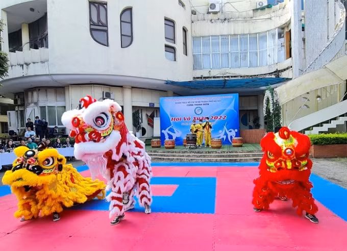 hoi vo xuan 2022 chao mung dai hoi the thao dong nam a nam 2021 sea games 31 hinh 2