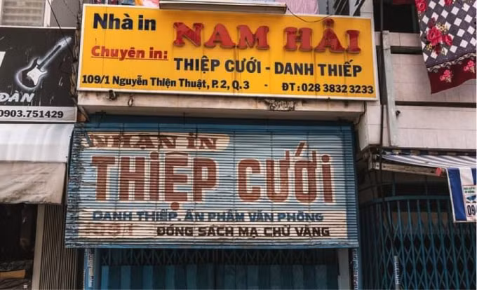 chang trai 9x voi du an bien hieu o viet nam vietnam signboard hinh 2