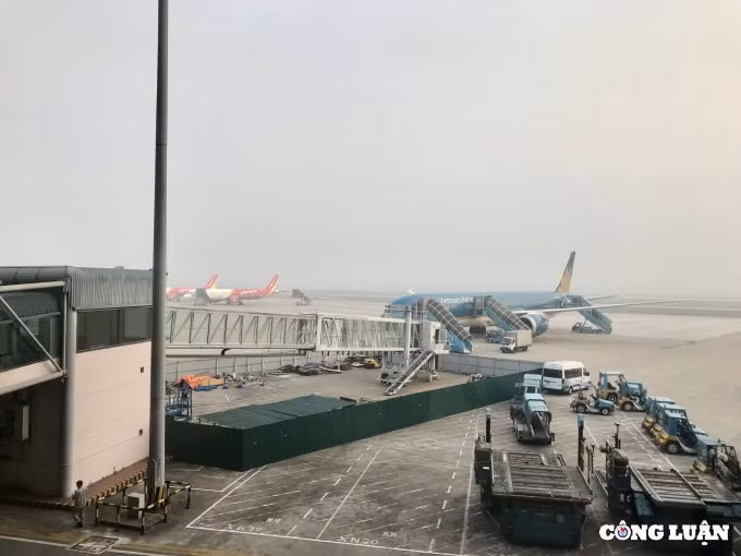 cang hang khong noi bai nhon nhip ngay dau nghi le gio to hung vuong hinh 1