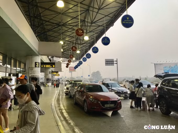cang hang khong noi bai nhon nhip ngay dau nghi le gio to hung vuong hinh 3