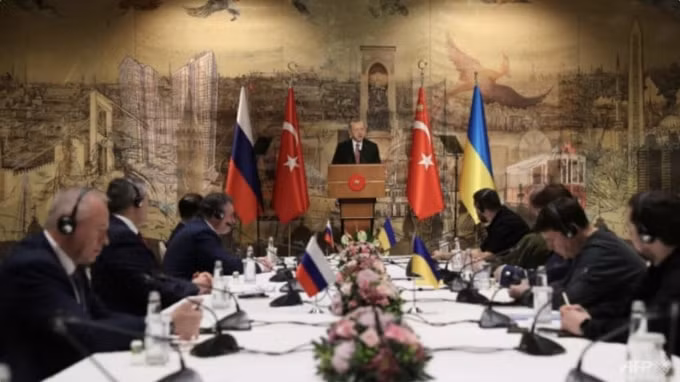 tho nhi ky van hy vong se giup nga va ukraine dam phan hoa binh hinh 1