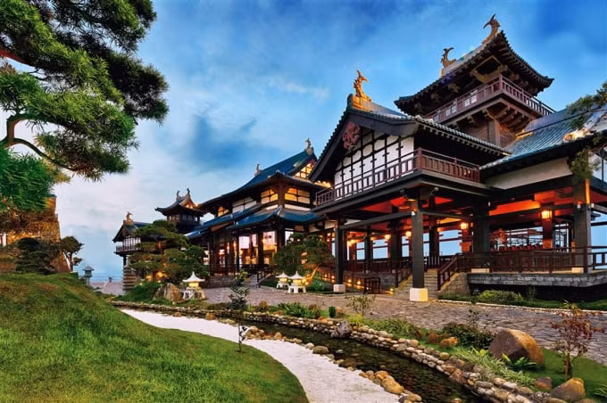 sun world halong complex don khach tro lai trai nghiem cap treo nu hoang tu 2 4 hinh 4