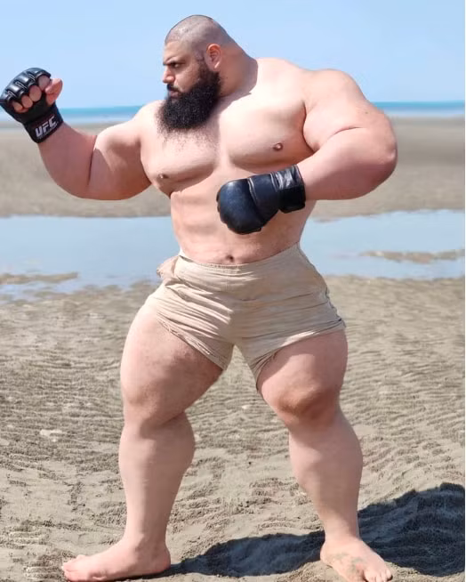 quai vat martyn ford tu tin ha guc nguoi khong lo xanh iran trong tich tac hinh 6