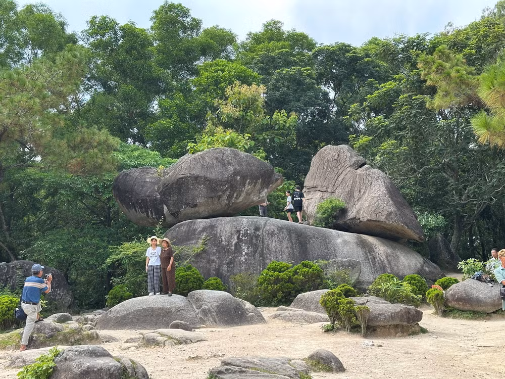 HOÀN TRỐNG MÁI