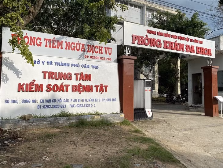 Tái bổ nhiệm giám đốc CDC Cần Thơ do không vụ lợi trong vụ án kit test Việt Á - Ảnh 1.