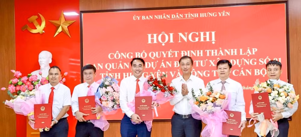 thành lập