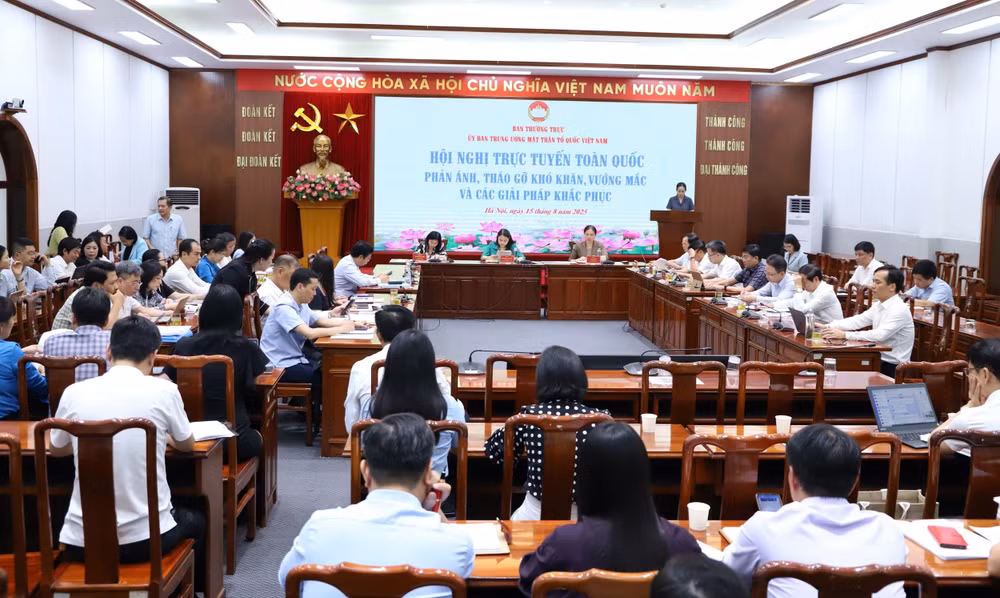 Bộ Chính trị yêu cầu trình đề án sắp xếp hội quần chúng sớm hơn kế hoạch - 1