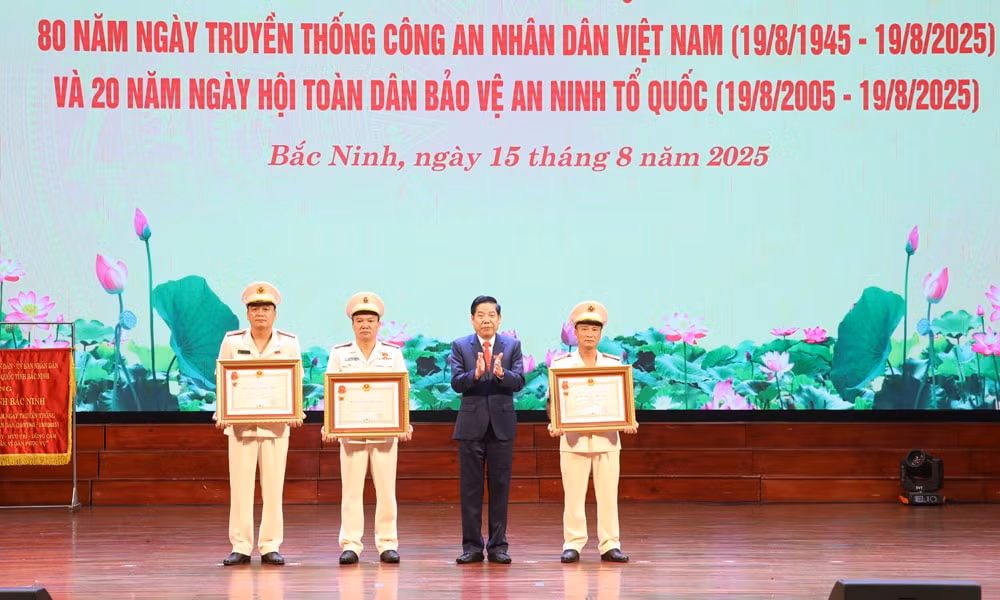 huan.jpg