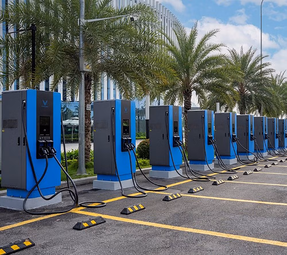 Việt Nam đang đứng Top đầu khu vực về phủ hạ tầng trạm sạc cho xe điện