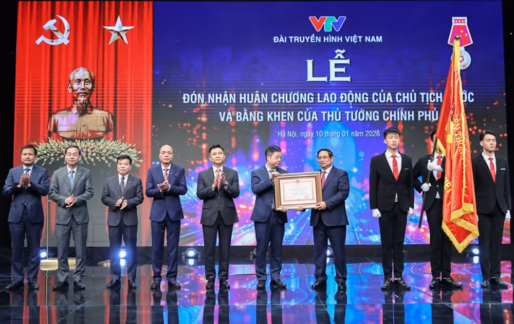 Thủ tướng: VTV phát huy vai trò đặc biệt quan trọng trong hệ thống thông tin, truyền thông và định hướng tư tưởng- Ảnh 6.