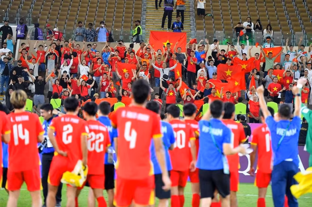 Niềm vui vỡ òa của các cầu thủ U23 Việt Nam sau chiến thắng nghẹt thở 3-2 trước U23 UAE tại tứ kết
