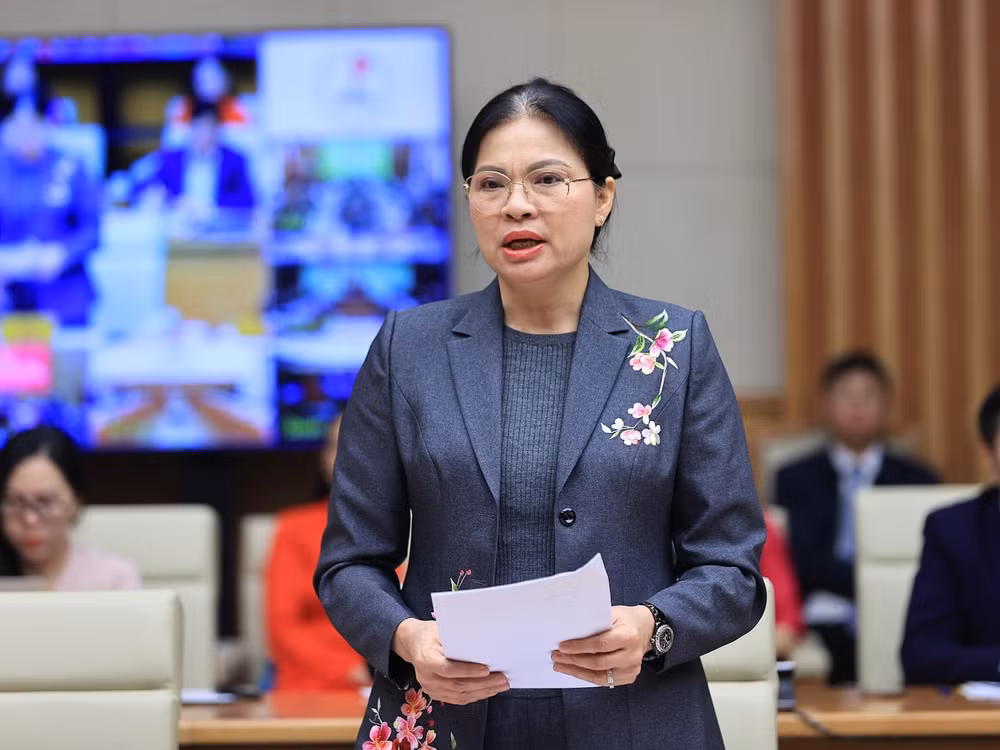 ha thi nga