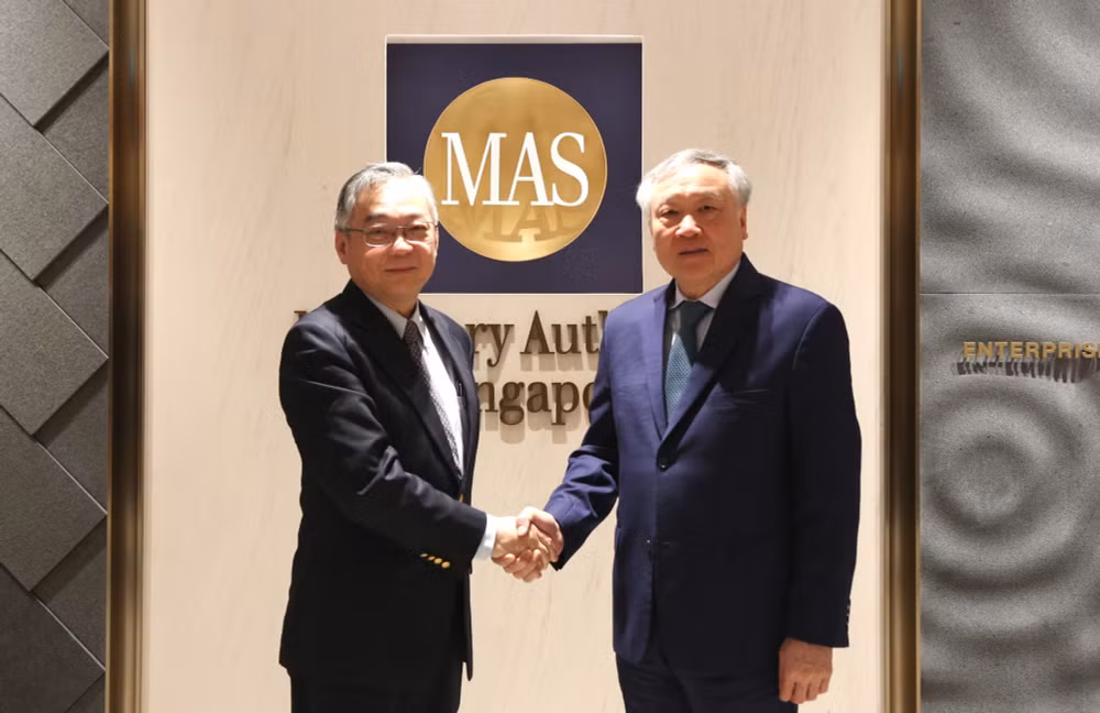 Singapore sẵn sàng hỗ trợ, chia sẻ kinh nghiệm vận hành Trung tâm tài chính quốc tế với Việt Nam- Ảnh 1.