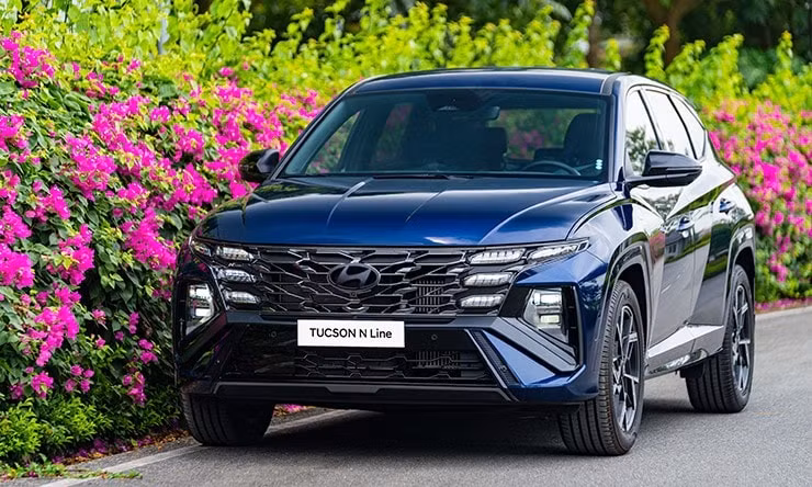 Hyundai Tucson 2026 duy trì phong độ với mức giá cạnh tranh trong phân khúc CUV
