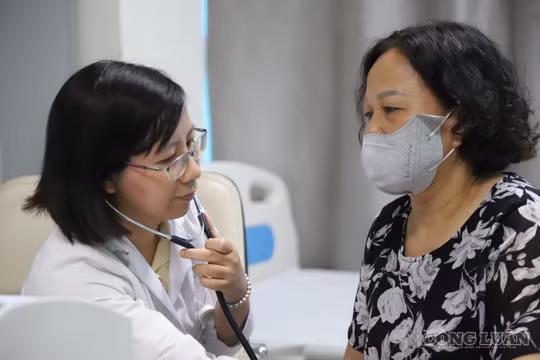 Từ 1/7: Lương bác sĩ tăng, thu nhập cao nhất vượt 20 triệu đồng/tháng chưa kể phụ cấp