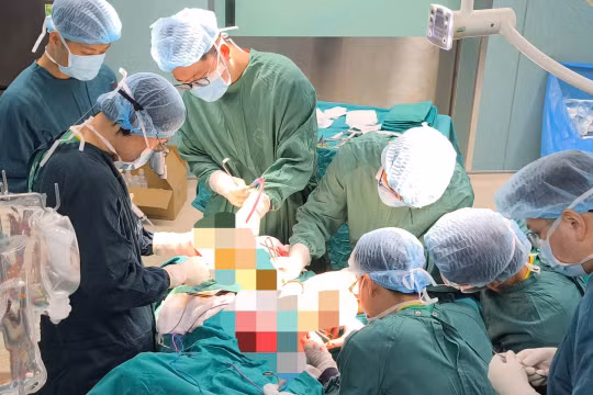 Dùng công nghệ 3D 'lập trình' ca mổ, tái tạo gương mặt cụ ông 76 tuổi sau ung thư xâm lấn