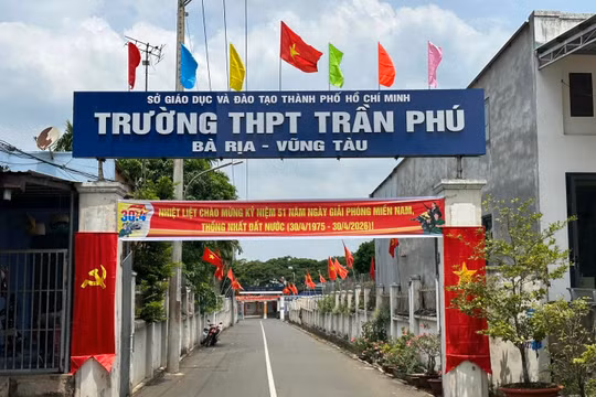 10 trường công lập lấy điểm chuẩn thấp nhất lịch sử tuyển sinh lớp 10 tại TP HCM