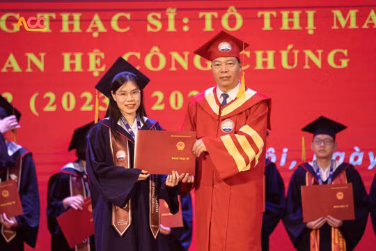 Dự thảo mới yêu cầu học thạc sĩ chính quy tập trung không làm việc toàn thời gian