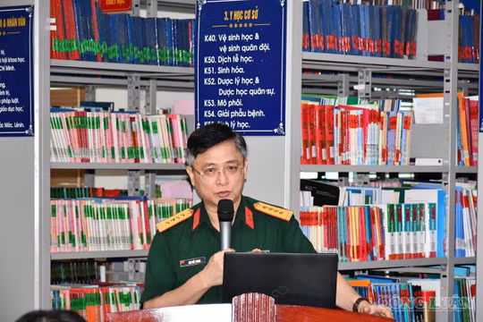 AI vào giảng đường quân y: Học nhanh hơn nhưng không được tin máy tuyệt đối