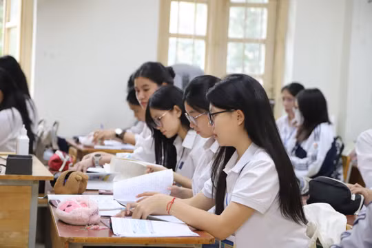 Học sinh THCS, THPT chất lượng cao phải đạt trình độ tiếng Anh như cử nhân đại học