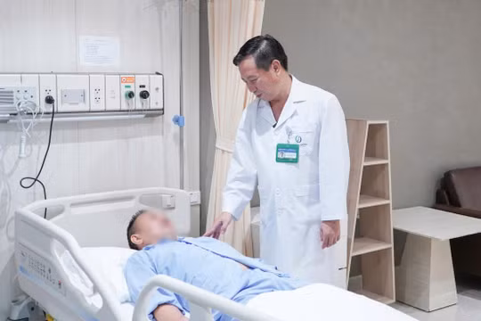 Bác sĩ giải bài toán hai ung thư xuất hiện cùng lúc ở người 55 tuổi