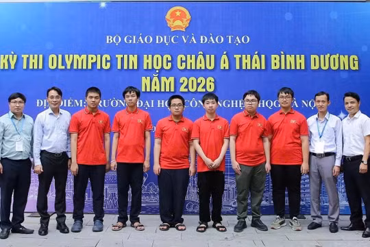 Học sinh Việt Nam lập kỳ tích xếp thứ 2 sau Nga tại Olympic Tin học châu Á