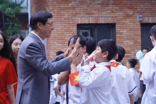 Ngày khai trường đặc biệt của hơn 26 triệu học sinh, sinh viên cả nước