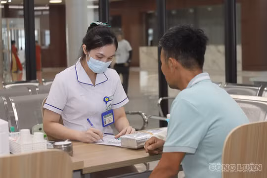 Điểm chuẩn 17 trường Y Dược, thí sinh cần lưu ý lịch nhập học