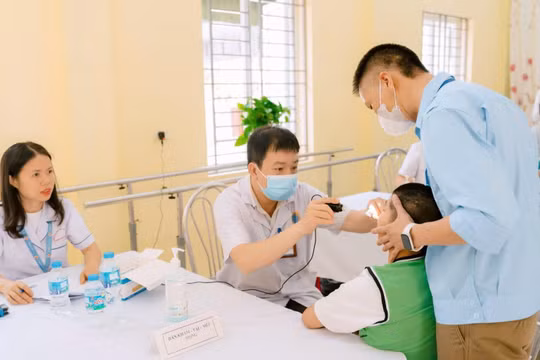 Bộ Y tế đẩy nhanh lộ trình triển khai chương trình khám sức khỏe định kỳ toàn dân