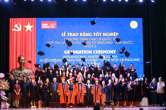Bộ Giáo dục và Đào tạo phủ nhận cấm học viên thạc sĩ làm việc toàn thời gian