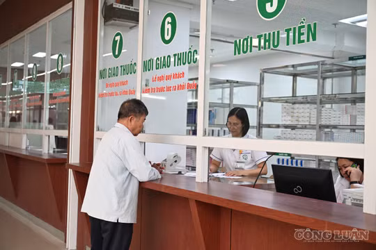 Bảo hiểm y tế đề xuất chi trả sàng lọc 8 nhóm ung thư, tăng mức hưởng cho người già và trẻ em