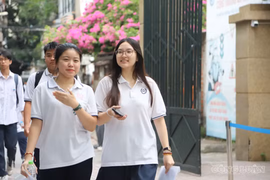 Phổ điểm tốt nghiệp THPT 2026: Giảm “mưa điểm cao”, tăng tính phân hóa