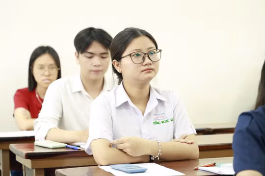 TP.HCM: Hơn 17.000 học sinh không đăng ký thi vào lớp 10 công lập