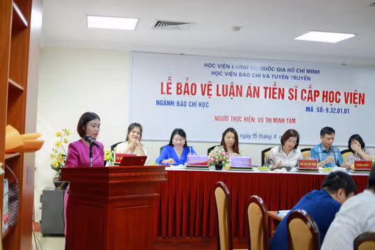 Nghiên cứu sinh được phép bảo vệ luận án trực tuyến, có 3 bài báo quốc tế được miễn phản biện độc lập