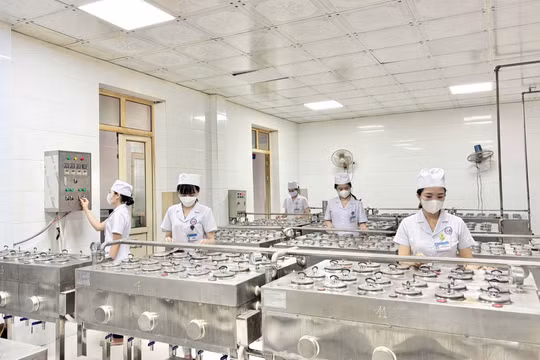 Thuốc y học cổ truyền có đang 'lép vế' trong quỹ bảo hiểm y tế? 