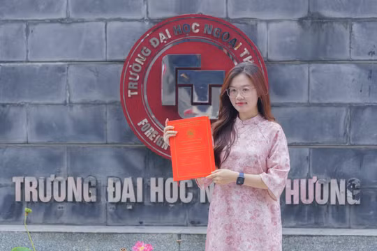 Thí sinh muốn vào Ngoại thương cần từ 24 điểm, Kinh tế Quốc dân công bố ngưỡng xét tuyển 22 điểm