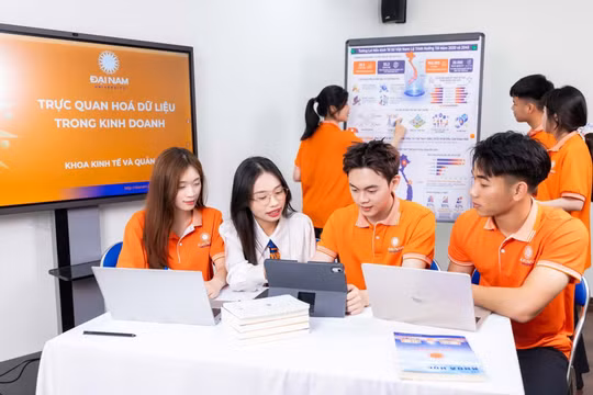 Sinh viên được học trước 40% chương trình thạc sĩ ngay từ bậc đại học