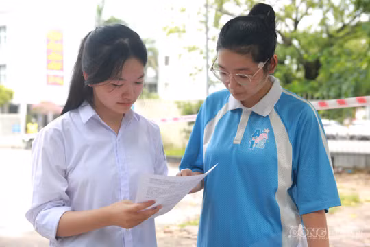 Giáo viên Toán chỉ ra những chi tiết dễ mất điểm trong phòng thi tốt nghiệp THPT 2026