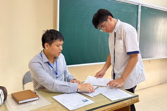 Hơn 62.000 sĩ tử ở Lạng Sơn, Bắc Ninh bắt đầu 'cuộc đua' vào lớp 10, siết chặt chống gian lận công nghệ cao
