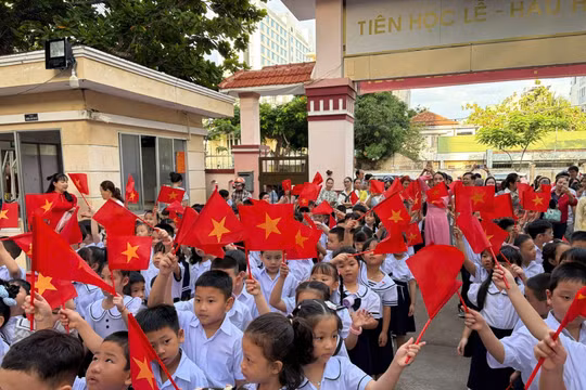 Sáp nhập 13 trường, một trường tiểu học có hơn 10.500 học sinh