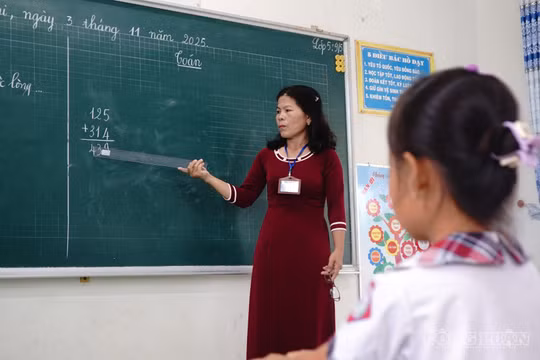 Phạt tới 50 triệu đồng nếu vi phạm dạy thêm: Có đủ sức chặn 'dạy thêm biến tướng'?