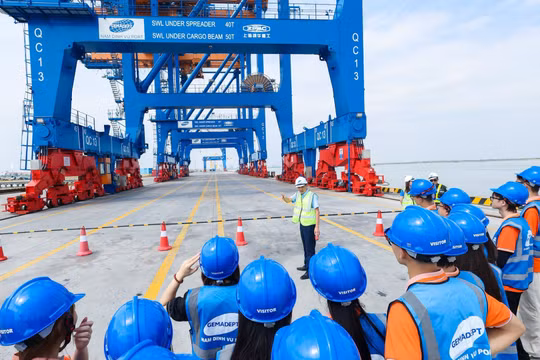 Đại học 'bội thu' bằng giỏi, xuất sắc khiến chuyên gia đặt câu hỏi về năng lực thật