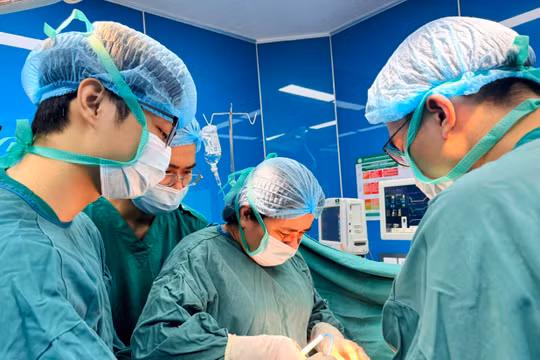 Mang hình hài nữ nhưng đặc điểm sinh học 'không phải nữ', cô gái 24 tuổi quyết định phẫu thuật