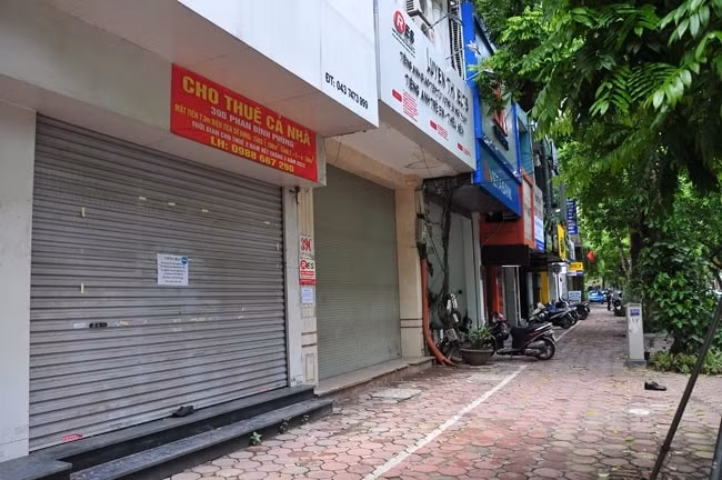 tong cuc thong ke 12000 doanh nghiep pha san moi thang hinh 1