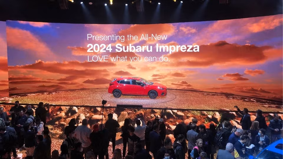 vinfast vf 6 va vf 7 lot top 10 mau xe dep nhat tai los angeles auto show 2022 hinh 5