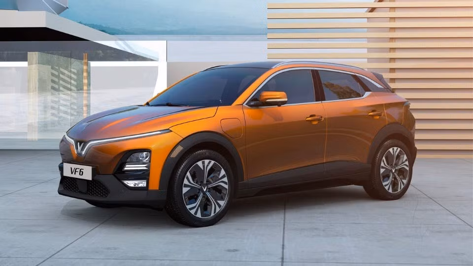 vinfast vf 6 va vf 7 lot top 10 mau xe dep nhat tai los angeles auto show 2022 hinh 1